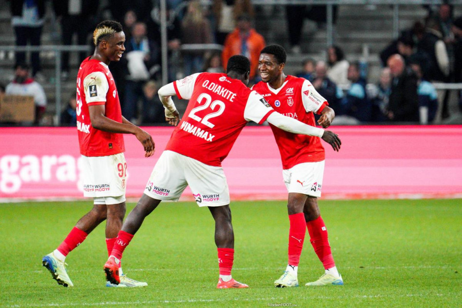 兰斯客场战胜尼斯扭转连胜局面