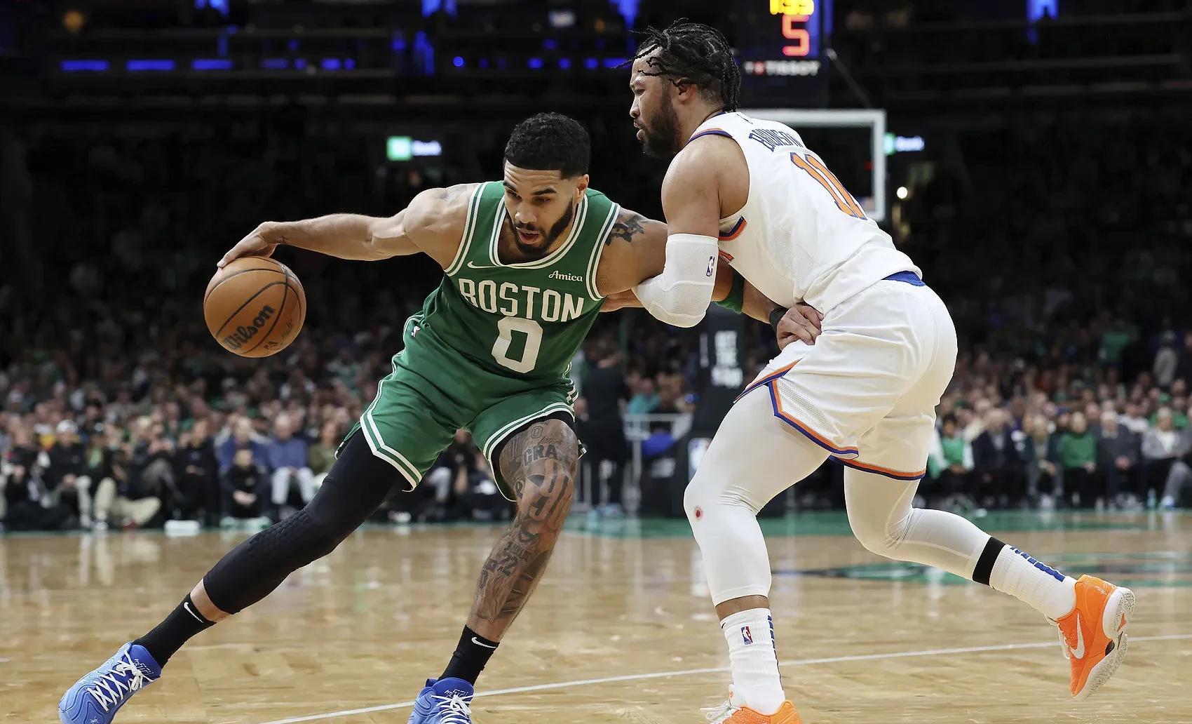 开云官网-凯尔特人队取得重要胜利赛季