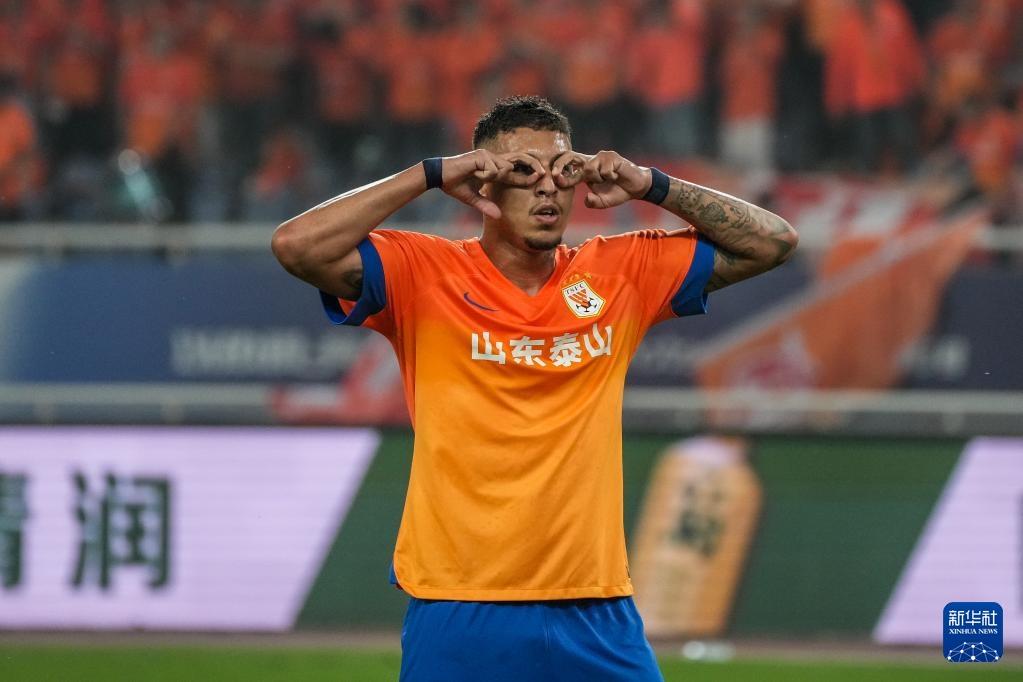 鲁能球员个人技巧助其不断进步的简单介绍 鲁能球员个人技巧助其不断进步的简单介绍