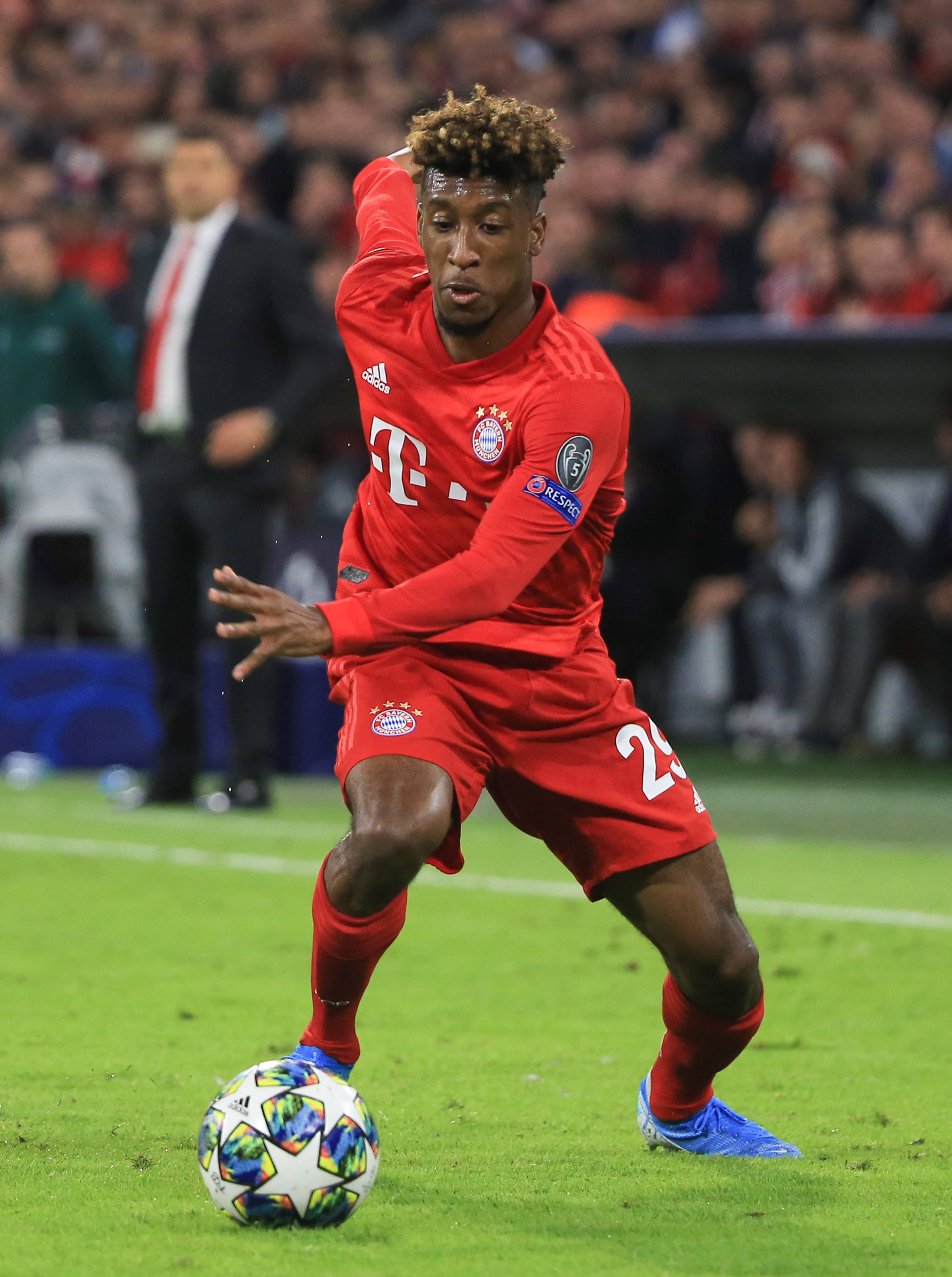 慕尼黑年轻球员争相证明自己,角逐主力位置 慕尼黑年轻球员争相证明自己,角逐主力位置