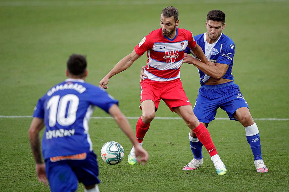 开云下载-格拉纳达主场-小胜比利亚雷亚尔,扶我起来!的简单介绍