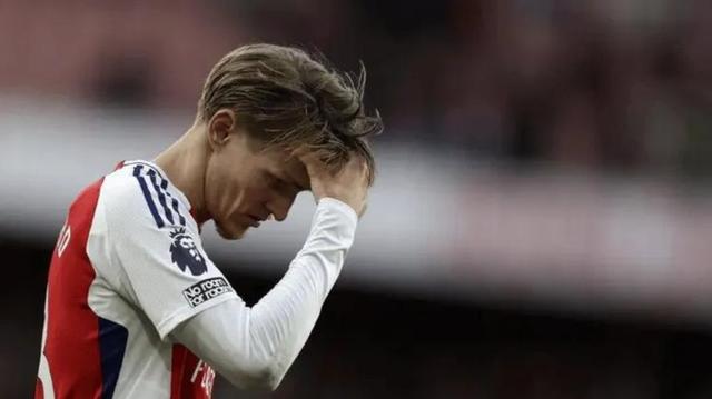 阿森纳球员遭遇严重伤病,需长期恢复 阿森纳球员遭遇严重伤病,需长期恢复