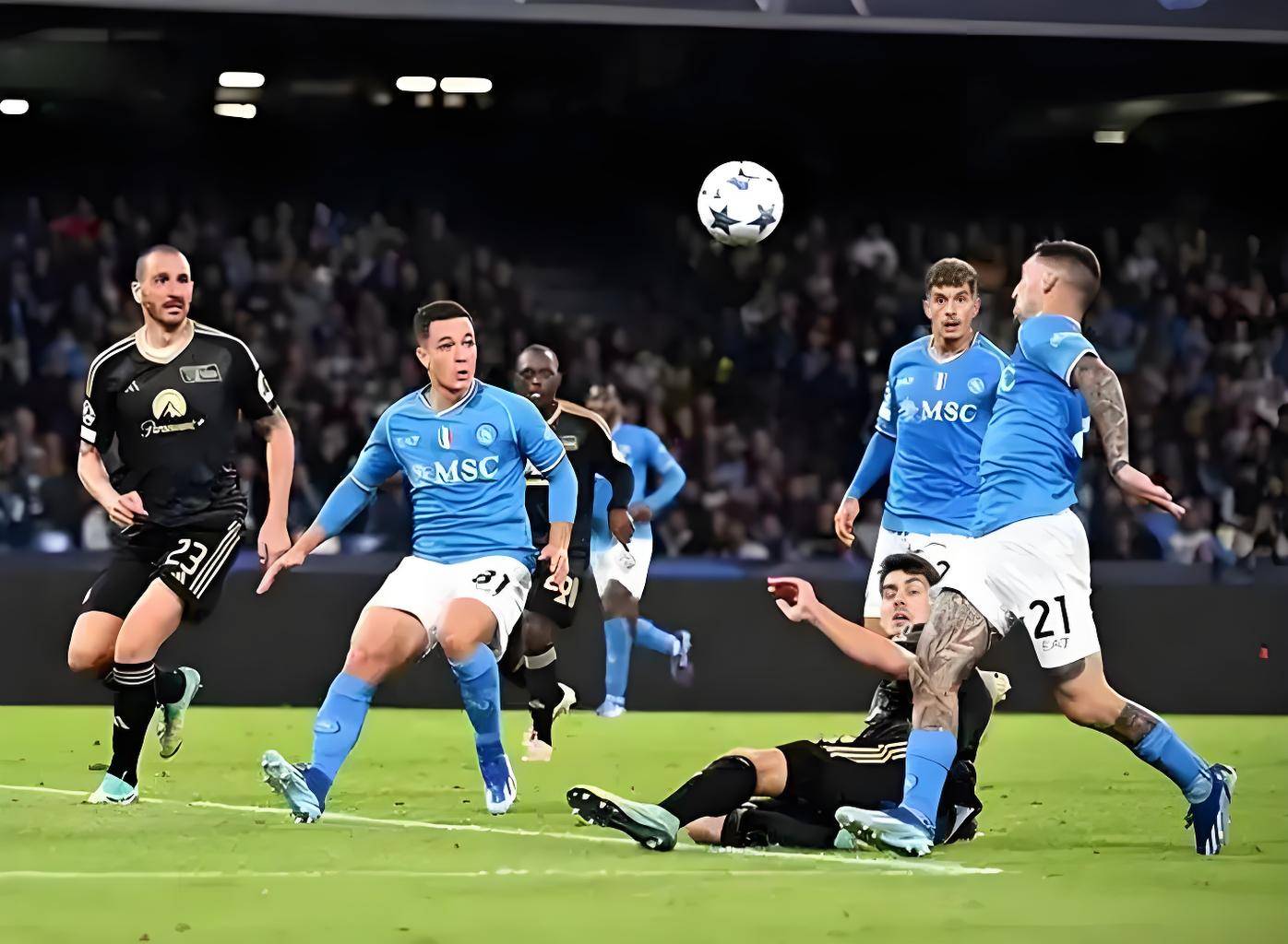 开云体育APP下载-包含莱比锡红牛碾压阿根廷，德布劳内带队取胜的词条