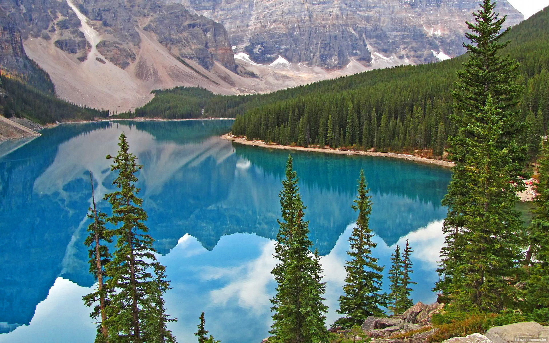 利拉德爆发对战森林狼铁壁,山西队友谊赛演绎篮球哲学碰撞