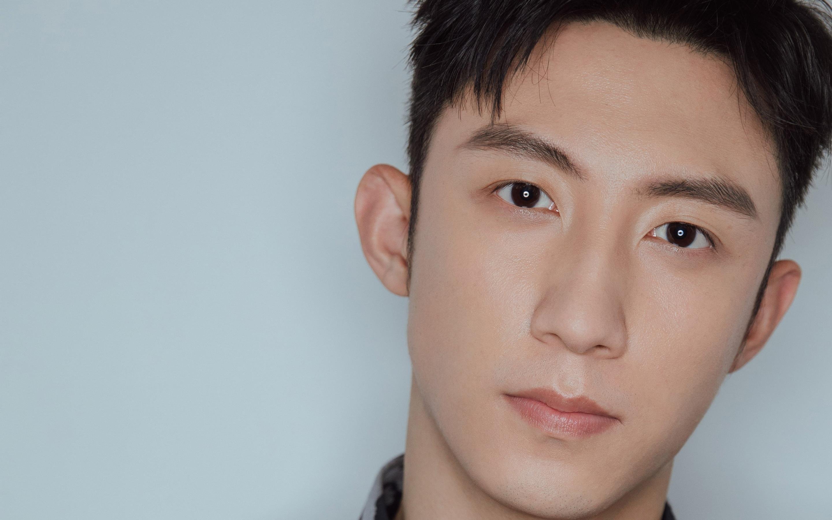 开云体育官网-破晓之矛与黎明之盾，德罗赞的攻防转换艺术与开拓者的硬仗智慧