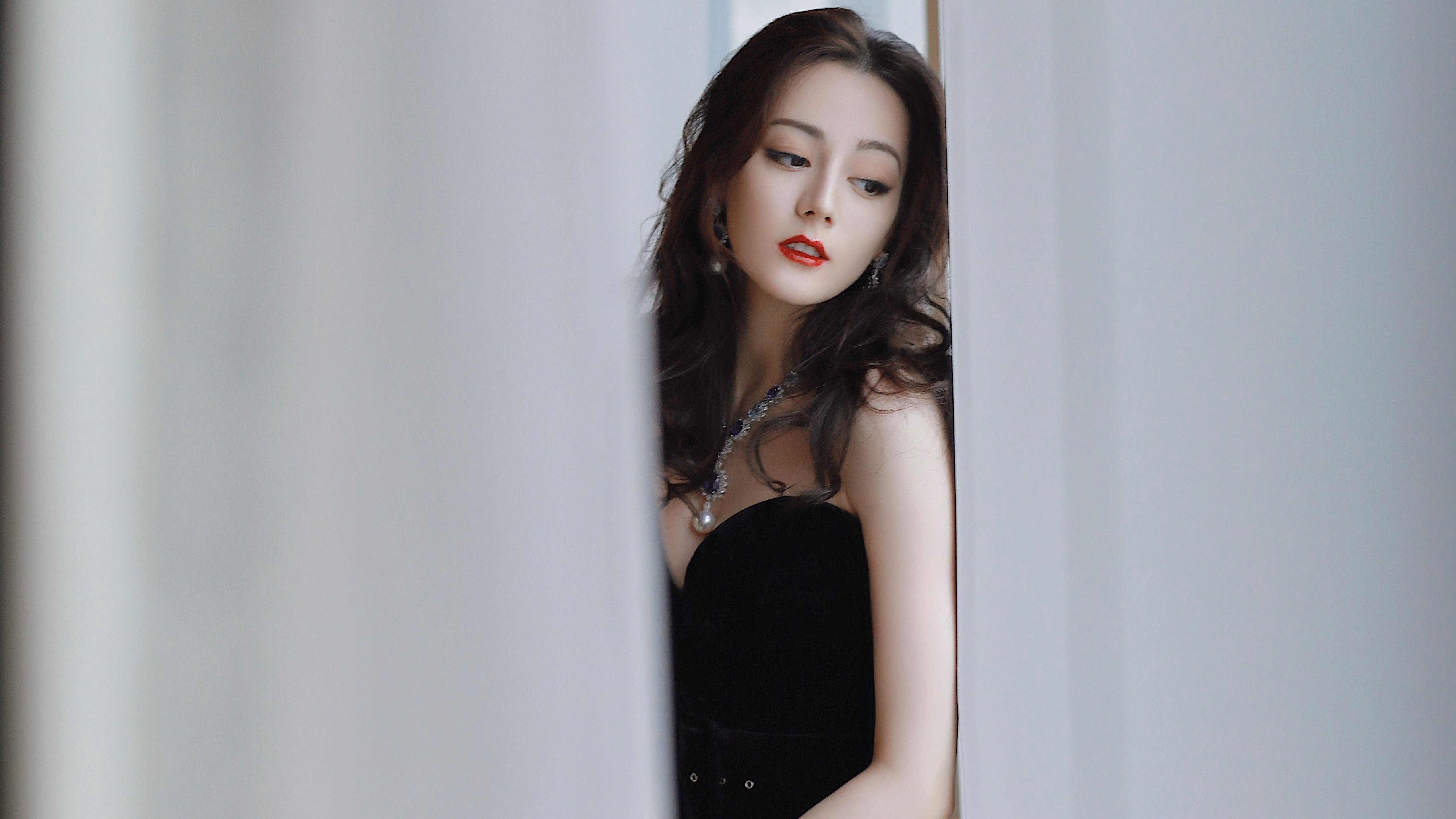 意甲舞台上的冠军验证赛，尤文图斯用一场3-0为希腊神话画上句号