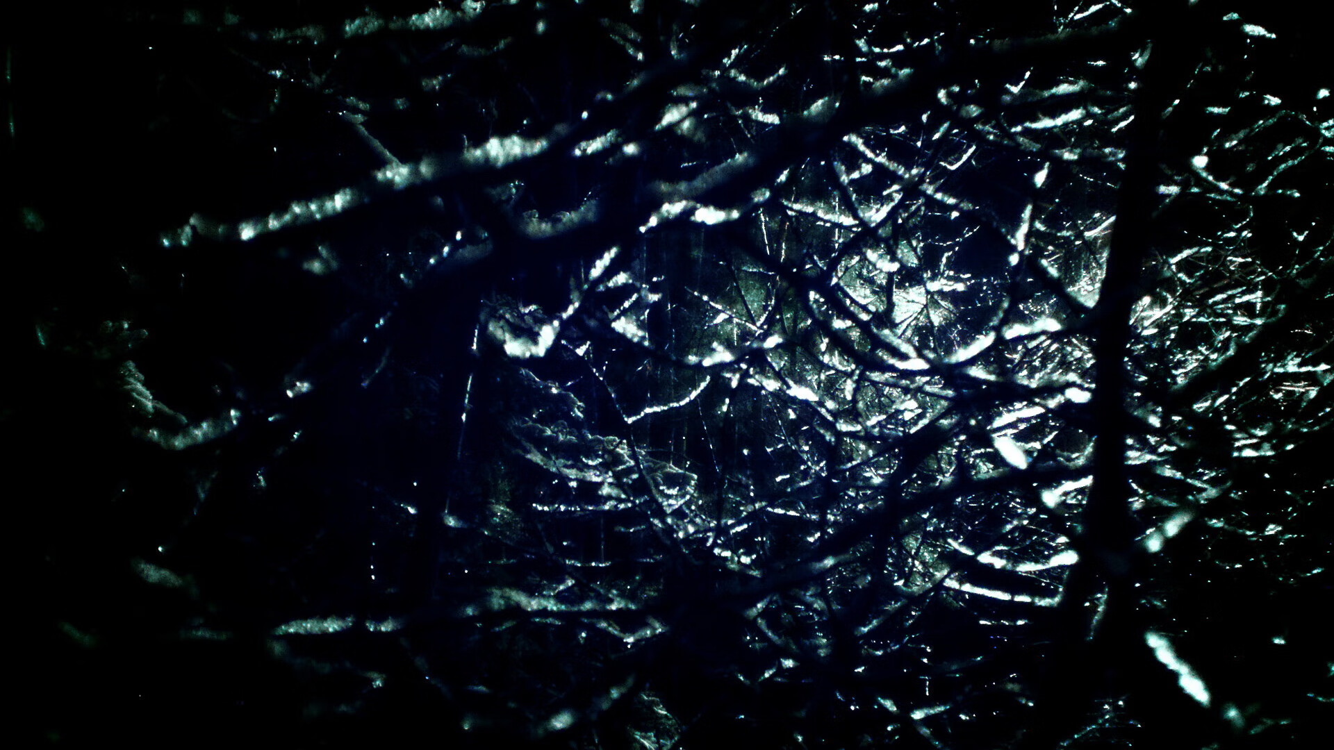 以意大利的方式，于英超的烈焰中起舞，当基耶萨用手术刀雕刻争冠之夜