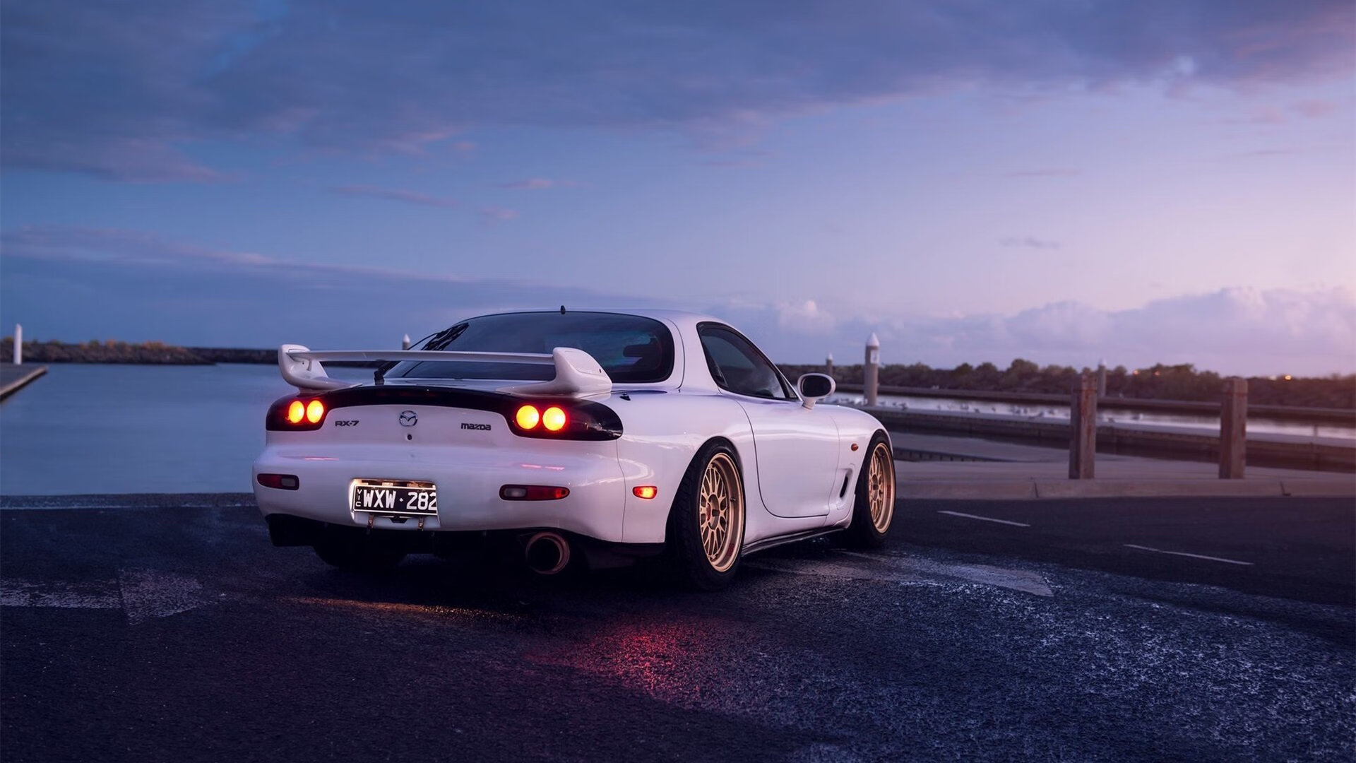 开云体育官网-绝杀之夜!曼城友谊赛险胜阿尔及利亚,李刚仁闪耀全场成胜负手