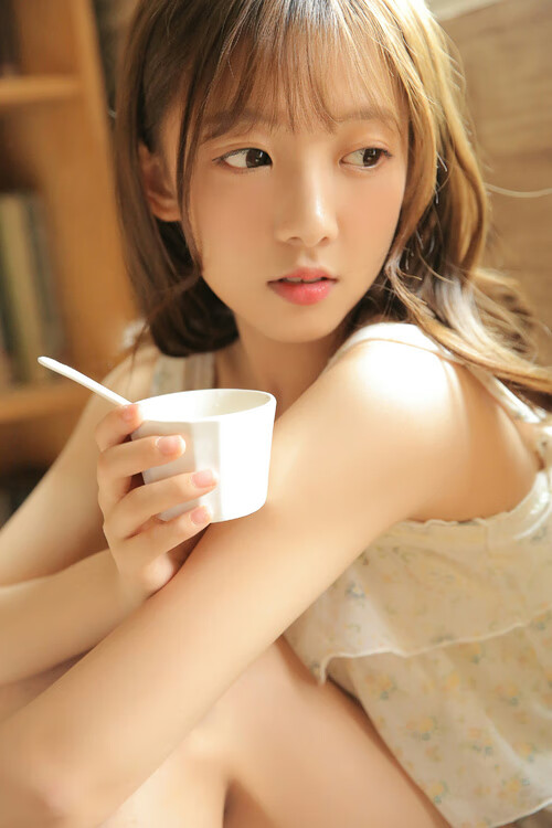 跨界风暴，比利亚雷亚尔足球击溃卡塔尔，门迪篮球总决赛称王