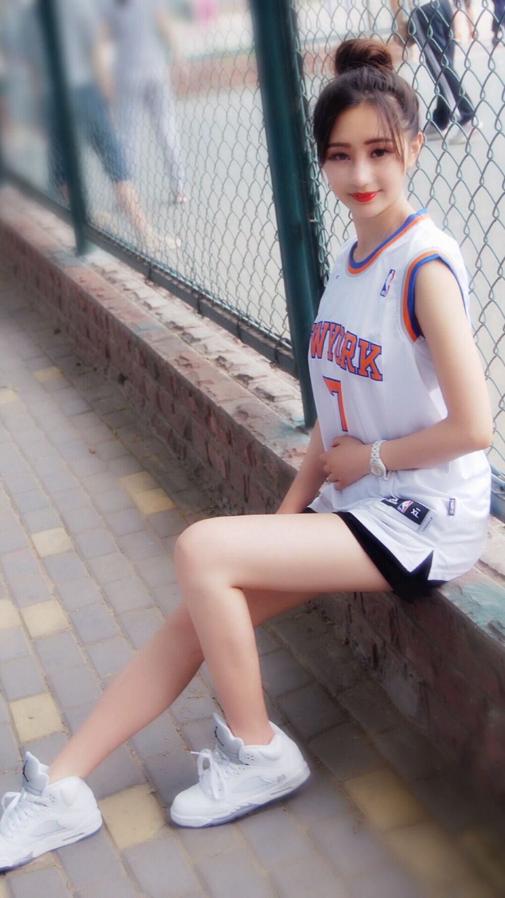 开云下载-罚球线上的足球之巅，美加墨世界杯之夜的哈登启示录